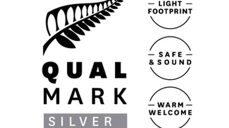 Qualmark Silver Award Logo